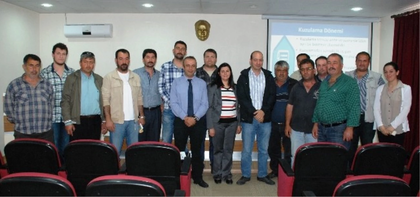 İzmir'e Bilgili ve Sigortalı Çobanlar Geliyor