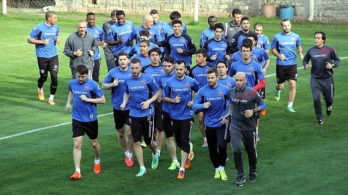 Kardemir Karabükspor\'da, Fenerbahçe Maçı Hazırlıkları