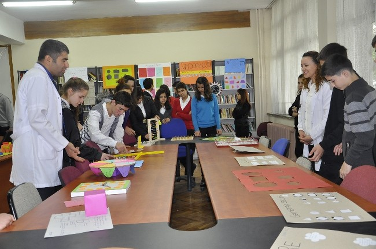 Öğrencilerden Matematik Sergisi