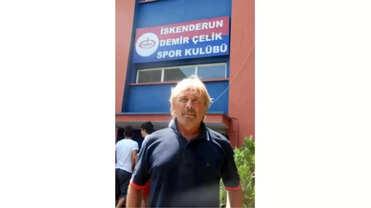 İskenderun Demirçelikspor Teknik Direktörü Bulgurlu Açıklaması