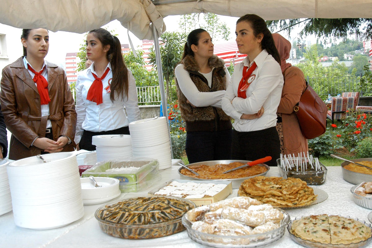 Yabancı Öğrenciler Organik Karadeniz Mutfağını Sevdi