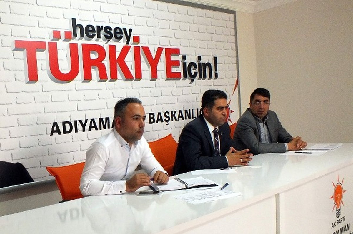 AK Parti Başkanlarla Seçimleri Değerlendirdi