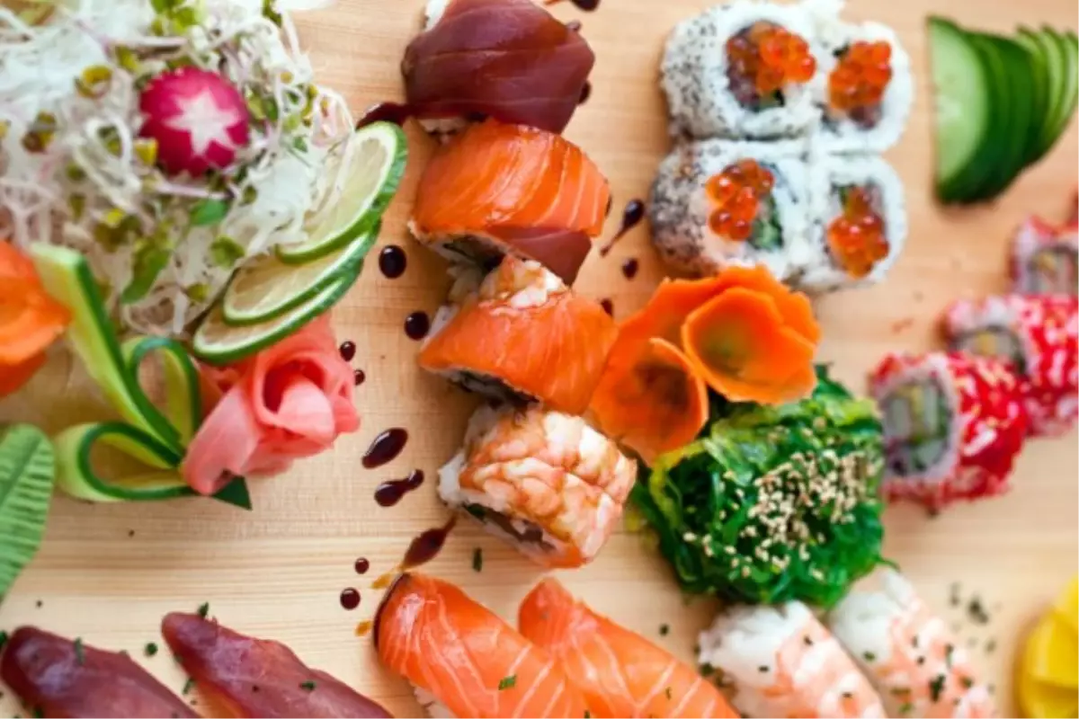 Anneler Pazar Brunch\'ında Eğleniyor