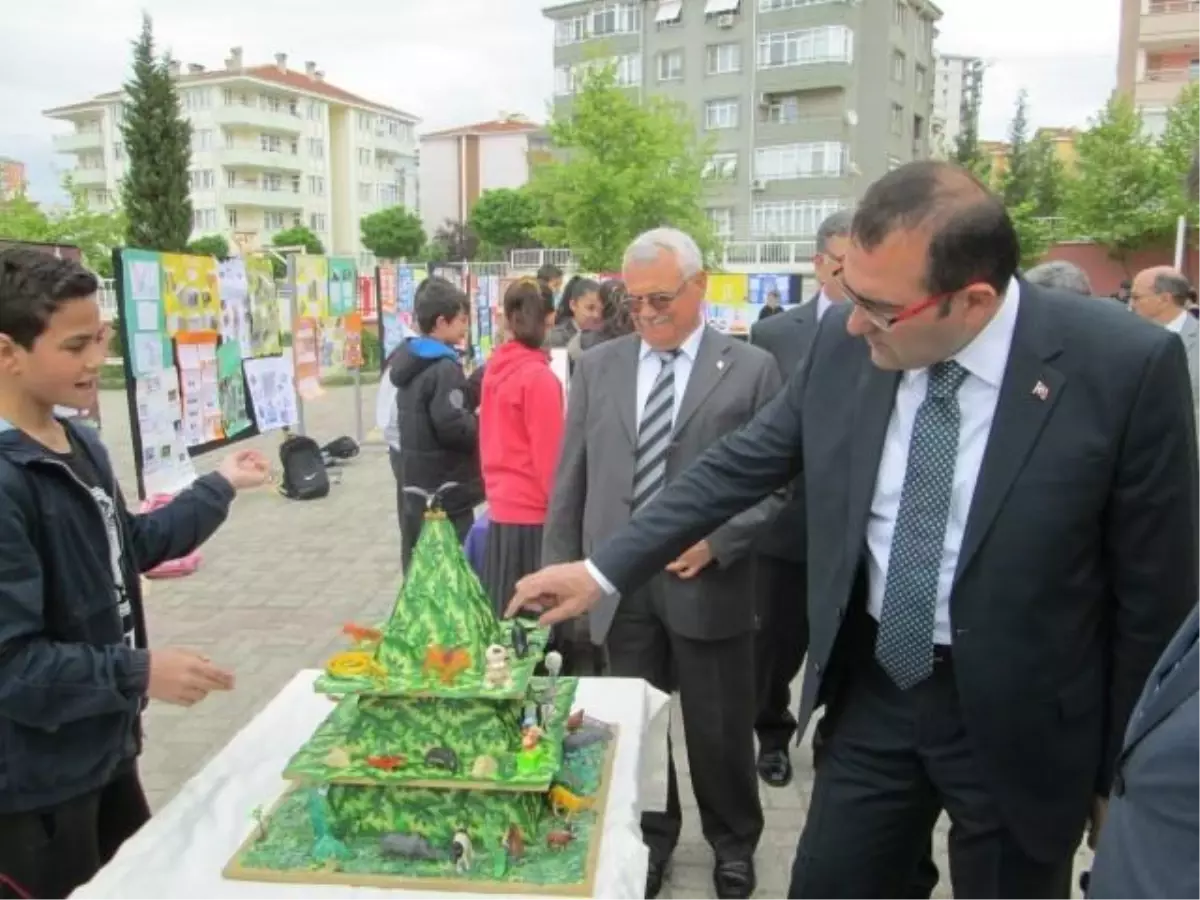 Bilim Şenliği" Düzenlendi