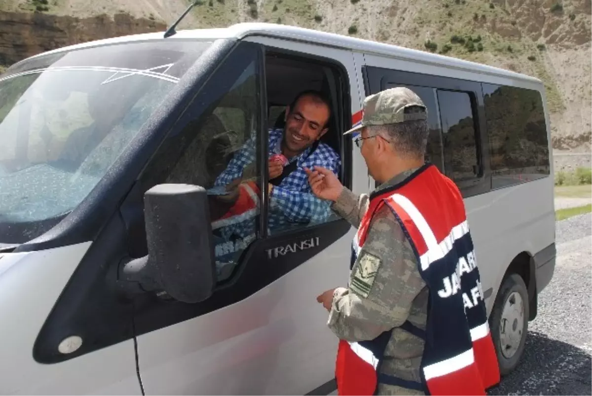 Jandarmadan Trafik Haftası Etkinlikleri