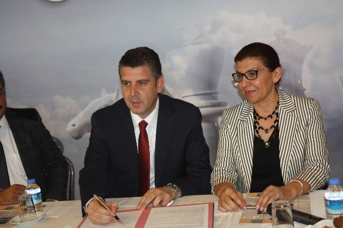 Miller Oto, Türkiye Gençler Satranç Takımına Sponsor Oldu