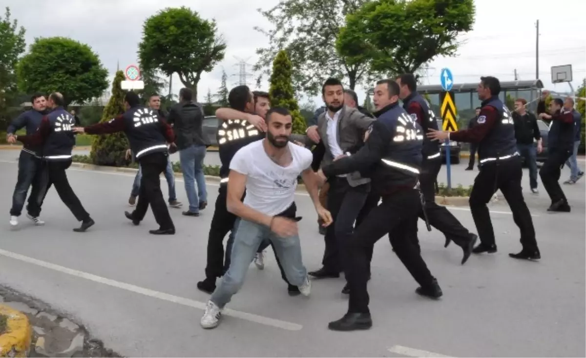 Sakarya Üniversitesi\'nde Gerginlik