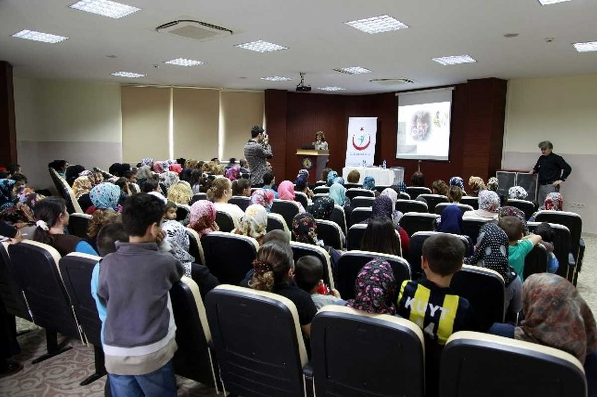 Şahinbey Belediyesi Tarafından \'Çocuklarda ve Büyüklerde Astım\' Konulu Seminer Düzenledi