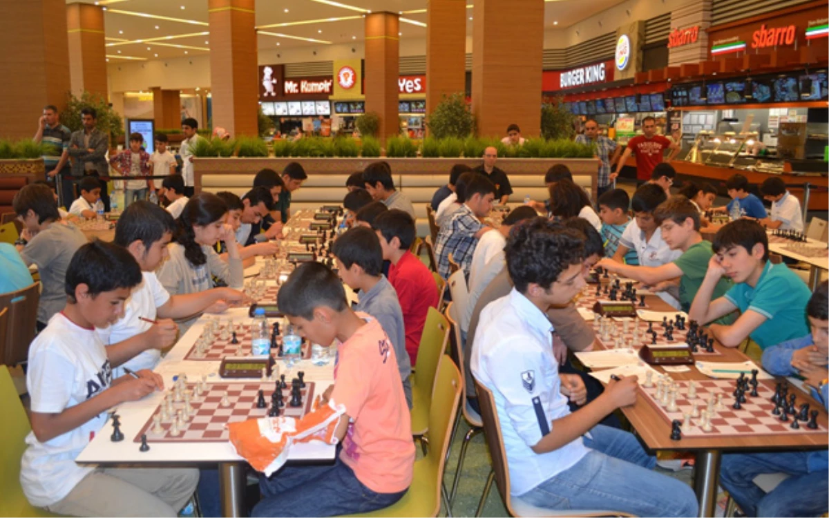 Satranç Turnuvası Sona Erdi