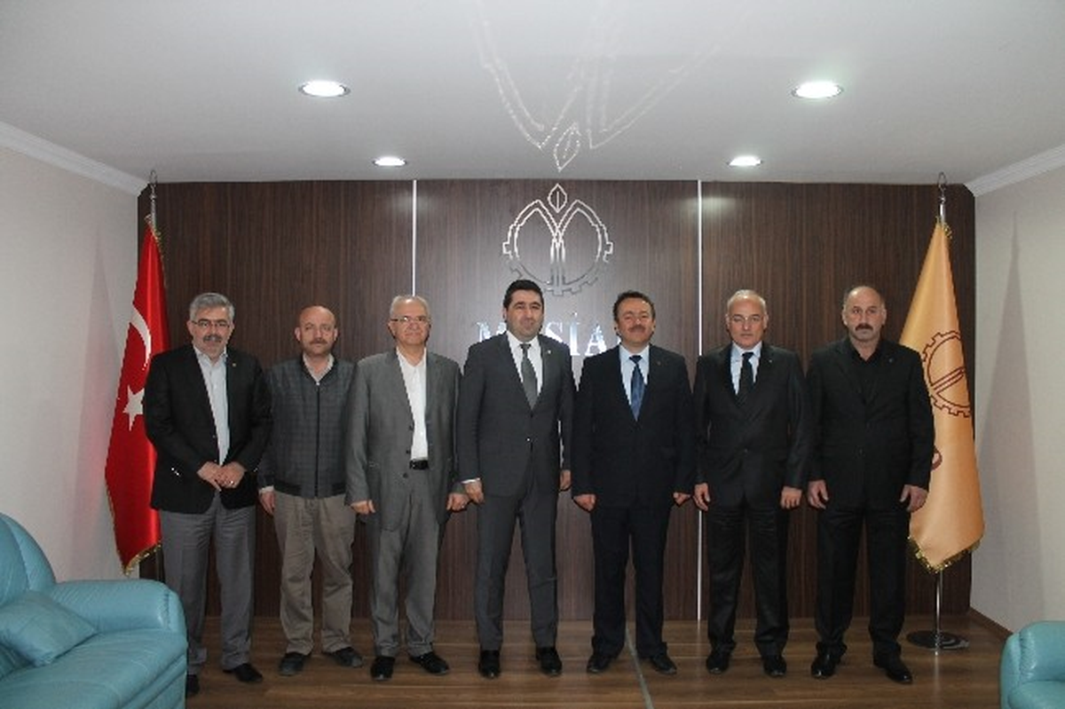 Sosyal Güvenlik İl Müdürü Erkin Avcı Müsiad Düzce Şubesi\'ne Ziyarette Bulundu