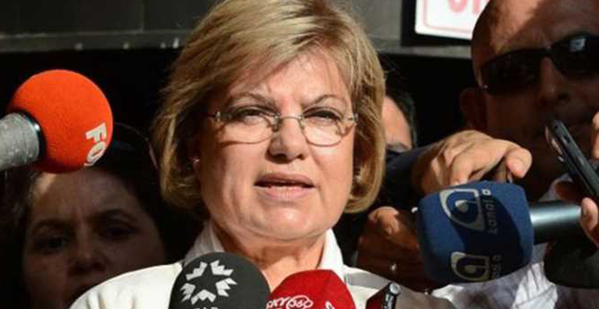 Tansu Çiller\'e Hırsız Şoku