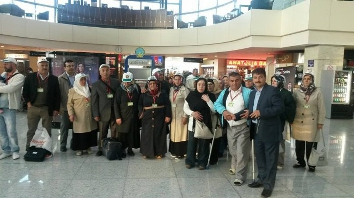 Akdağmadeni\'nde Engelli Vatandaşlar Umreye Gönderildi