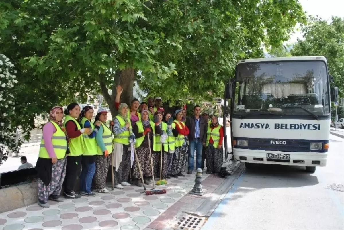 Amasya\'yı Temizleyen Anneler