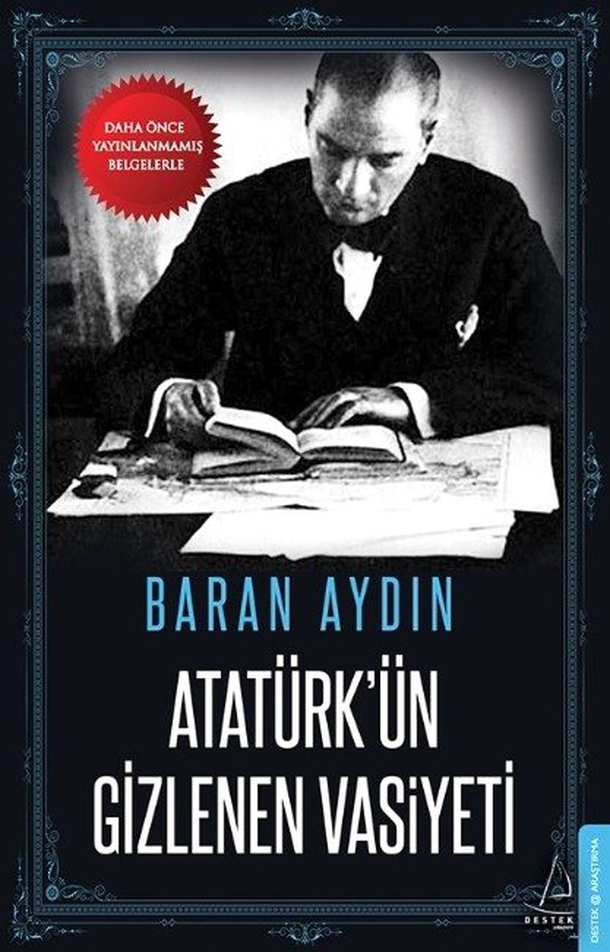 Atatürk\'ün Gizemli Vasiyeti" Okuyucuyla Buluşu