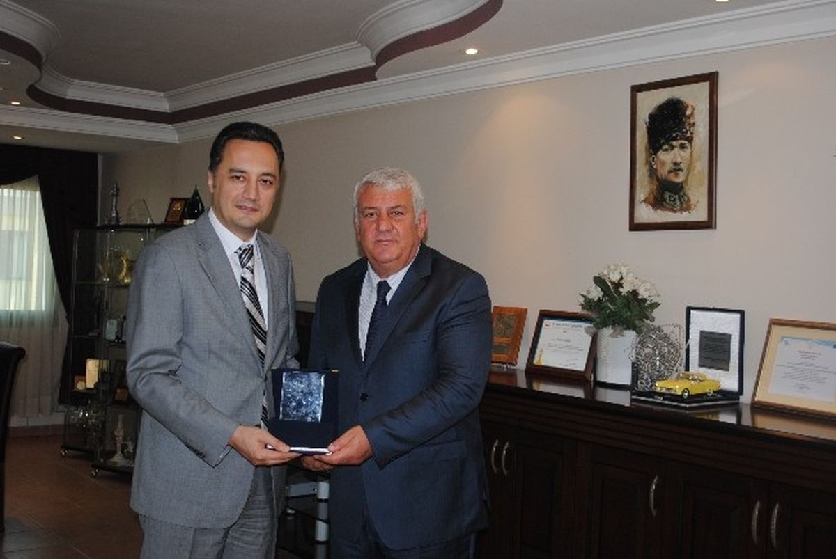 İzmir Defterdarının İesob\'ye Veda Ziyareti