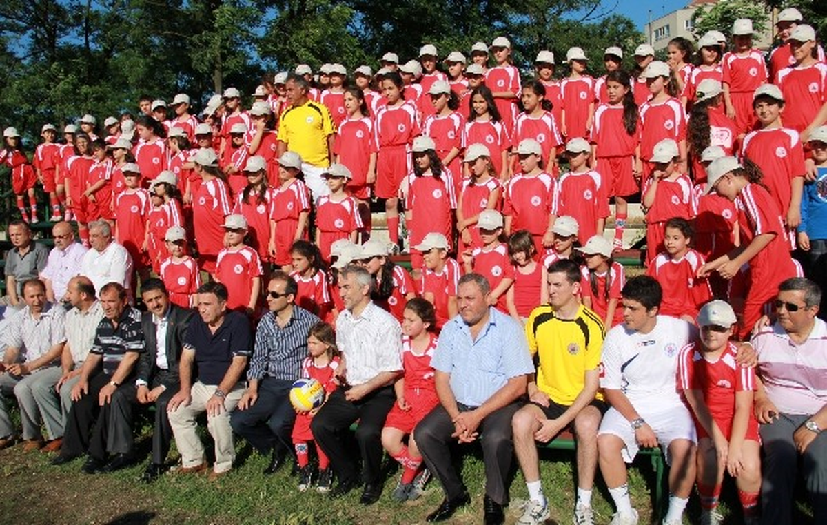 Kağıthaneli Gençlerin Spor Mevsimi Başlıyor