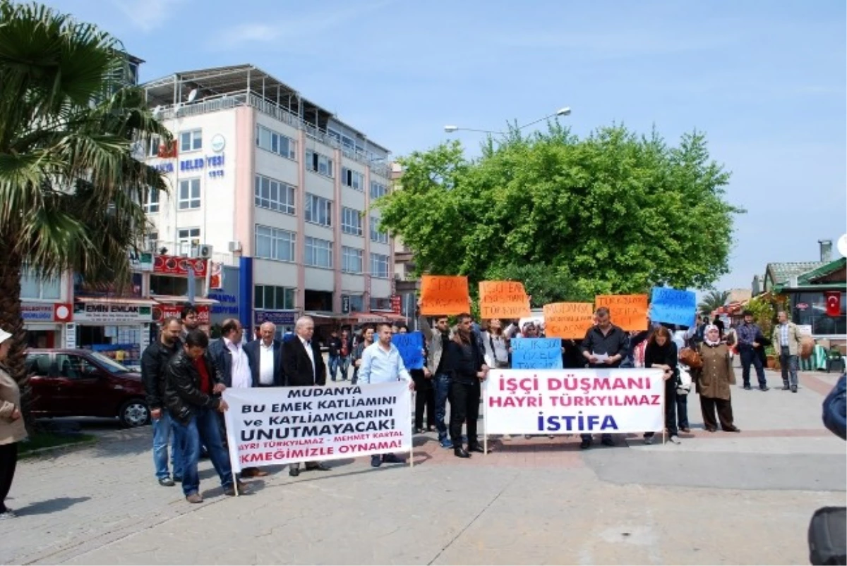 Mudanya Belediyesi\'nden Çıkarılan İşçiler Ayaklandı