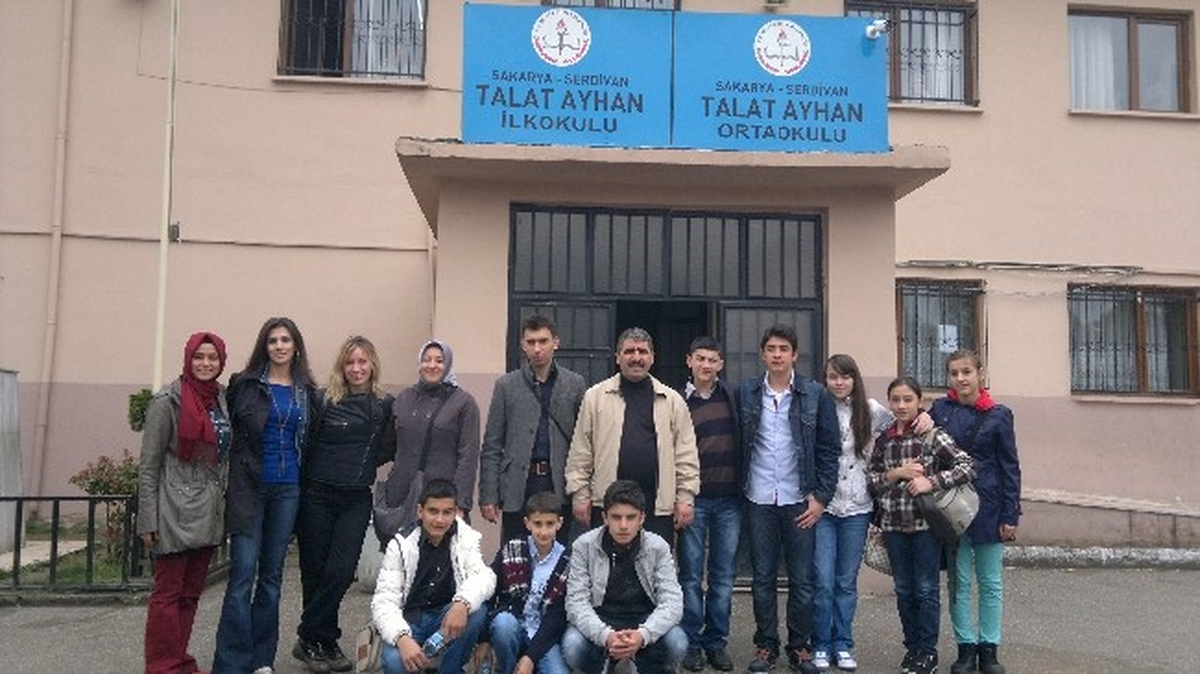 Talat Ayhan İlkokulu Öğrencileri Polonya\'da