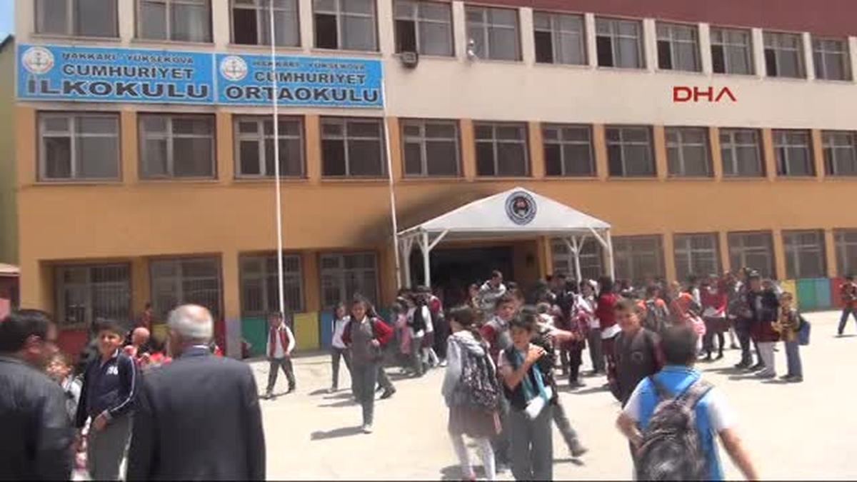 Yüksekova\'da Otogar ve Okulların Elektriği Borçtan Kesildi