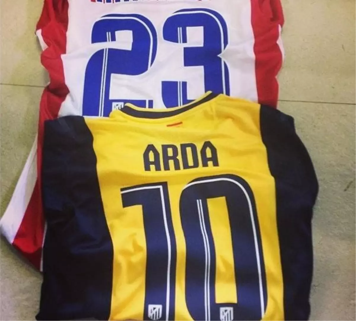 Arda\'dan Alex de Souza\'ya Jest