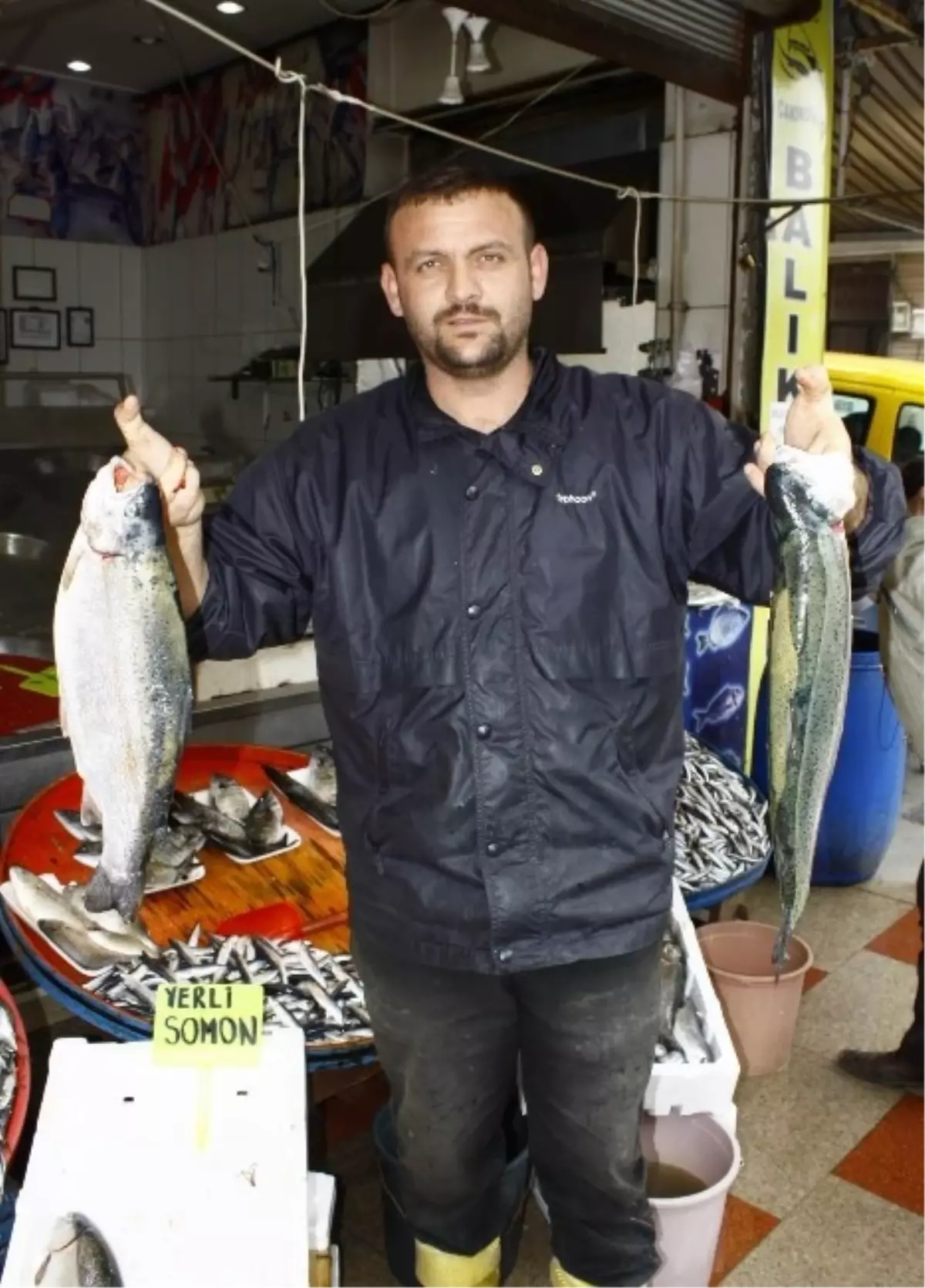 Av Sezonundan Umduklarını Bulamayan Balıkçılar Kültür Balığına Yöneldi