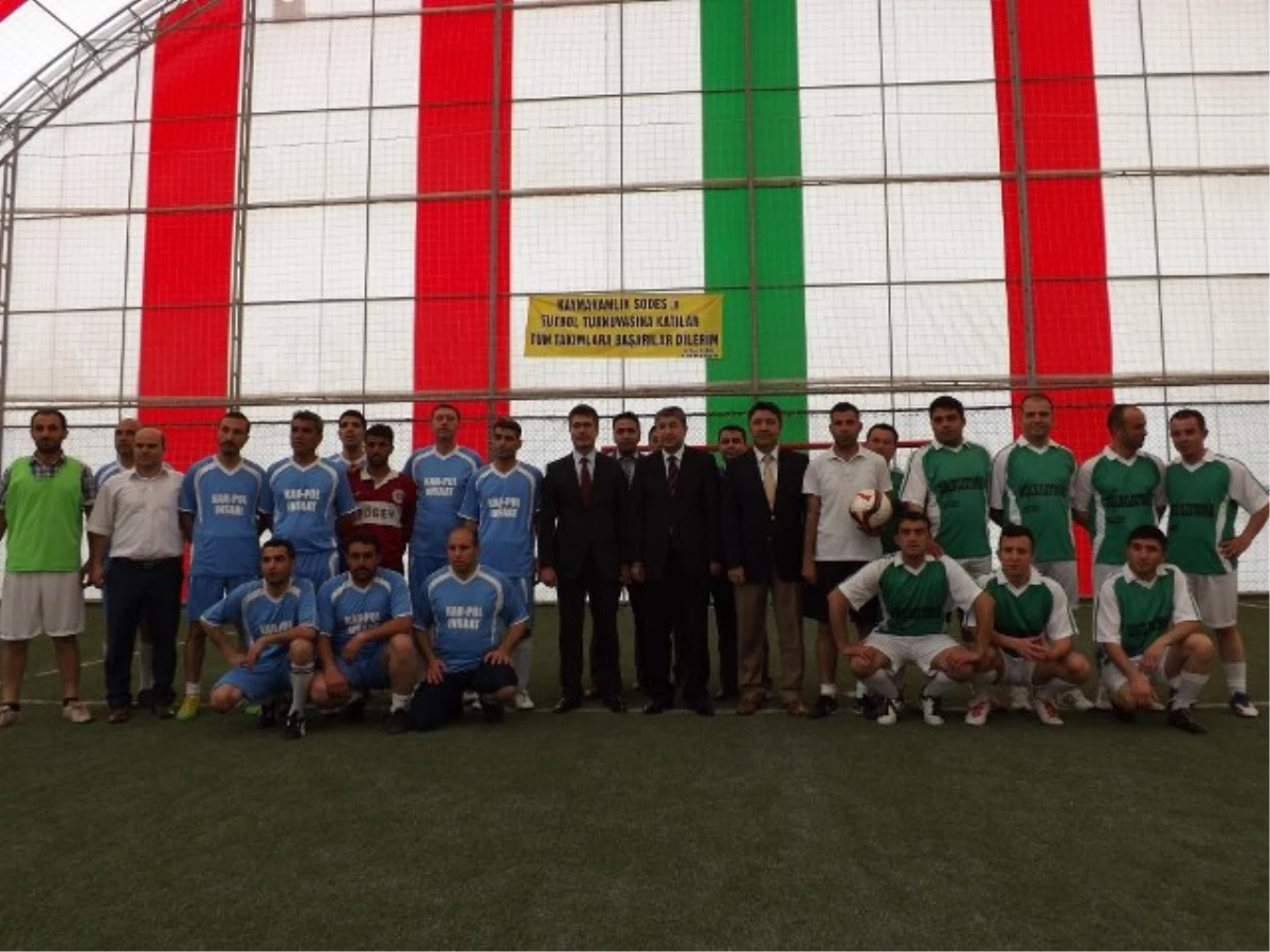 Ergani\'de Futbol Turnuvası