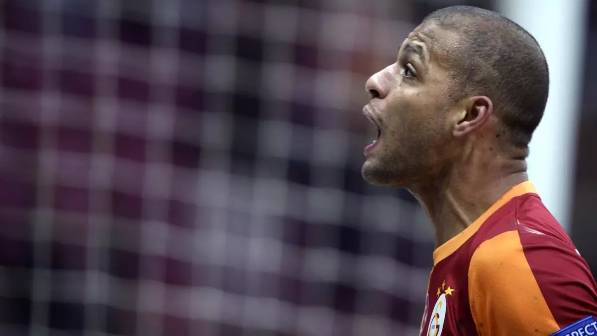 Felipe Melo Demirören\'in Elini Neden Sıkmadı? İşte Yanıtı