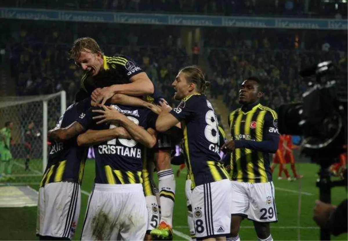 Fener\'den Cimbom\'a Yine Bir Gönderme