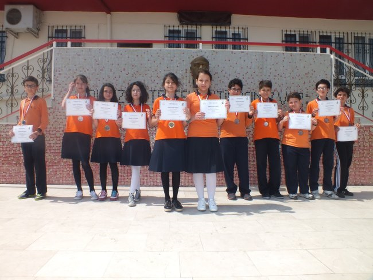 Fırat Koleji, Coşmaya Matematik Olimpiyatında 11 Madalya Kazandı