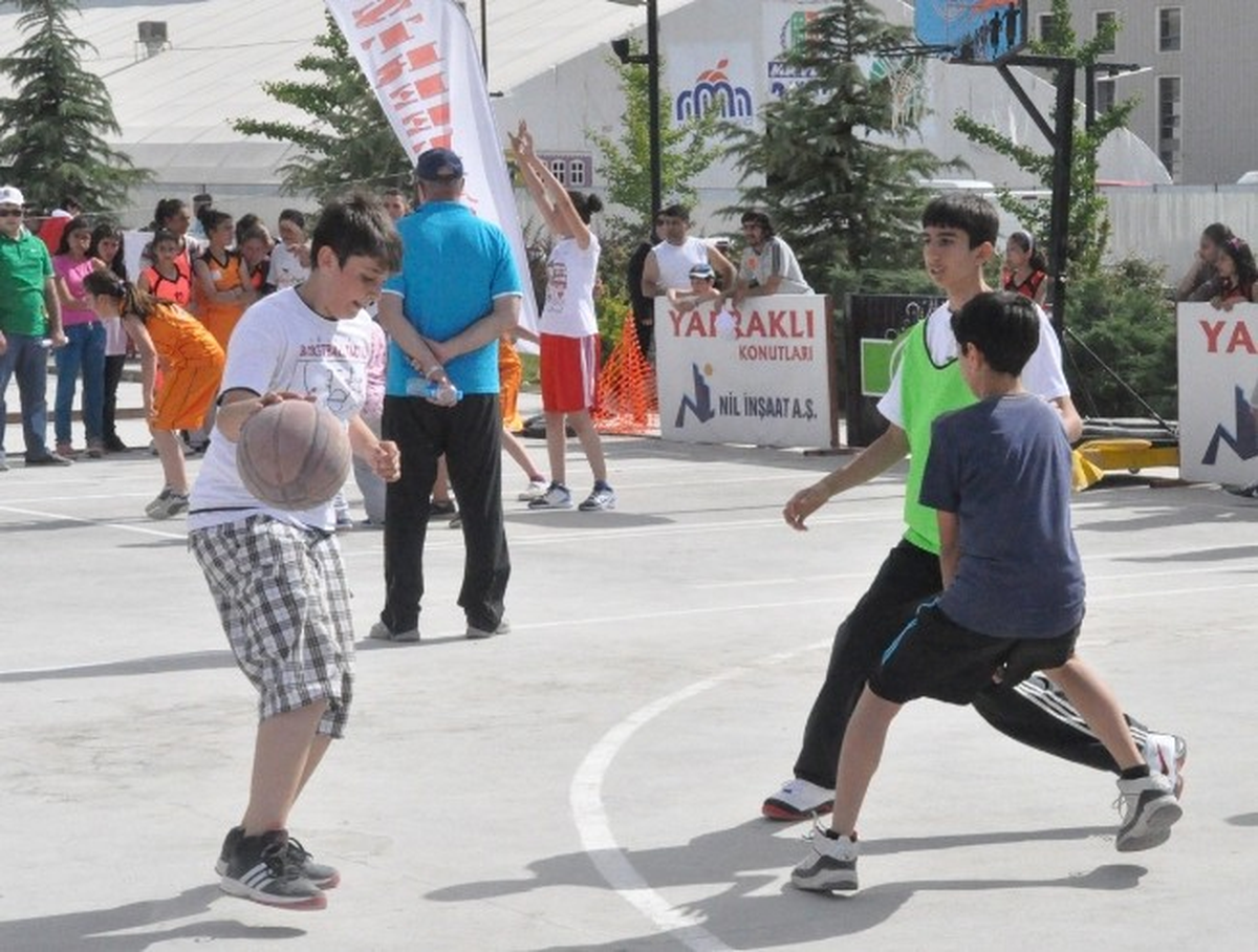 Gençlik Haftası 3x3 Sokak Basketbolu Turnuvası Yapılacak