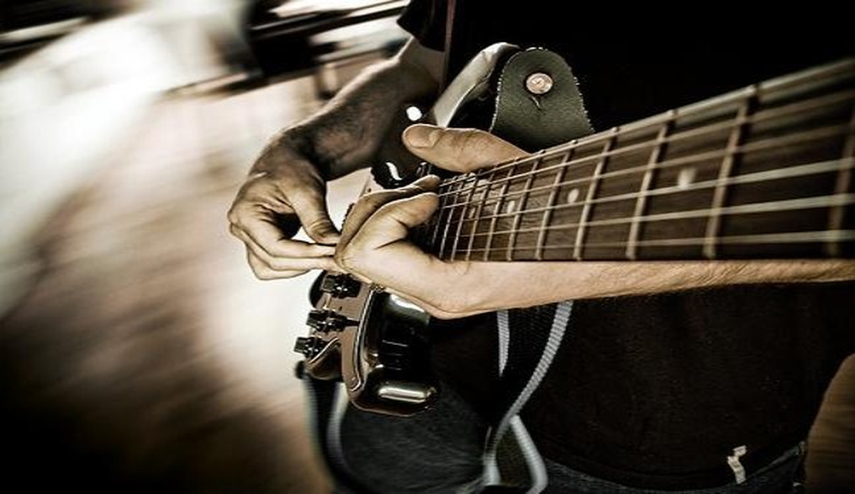 Gitaristlerin Beyinleri Diğerlerinden Daha Farklı Çalışıyor