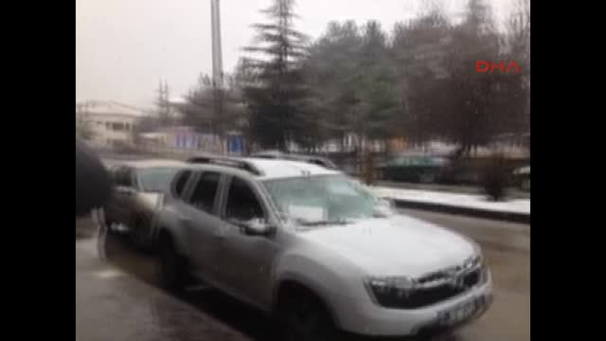 Göksun\'da Dolu Yağışı Yaşamı Olumsuz Etkiledi