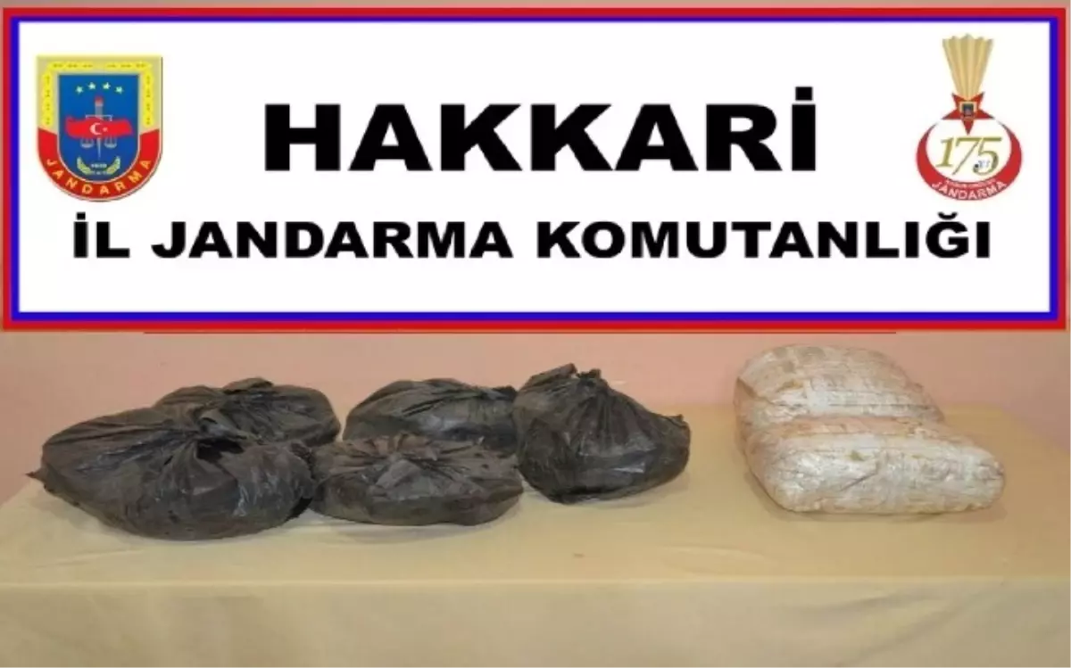 Hakkari\'de 39 Kilo Uyuşturucu Ele Geçirildi