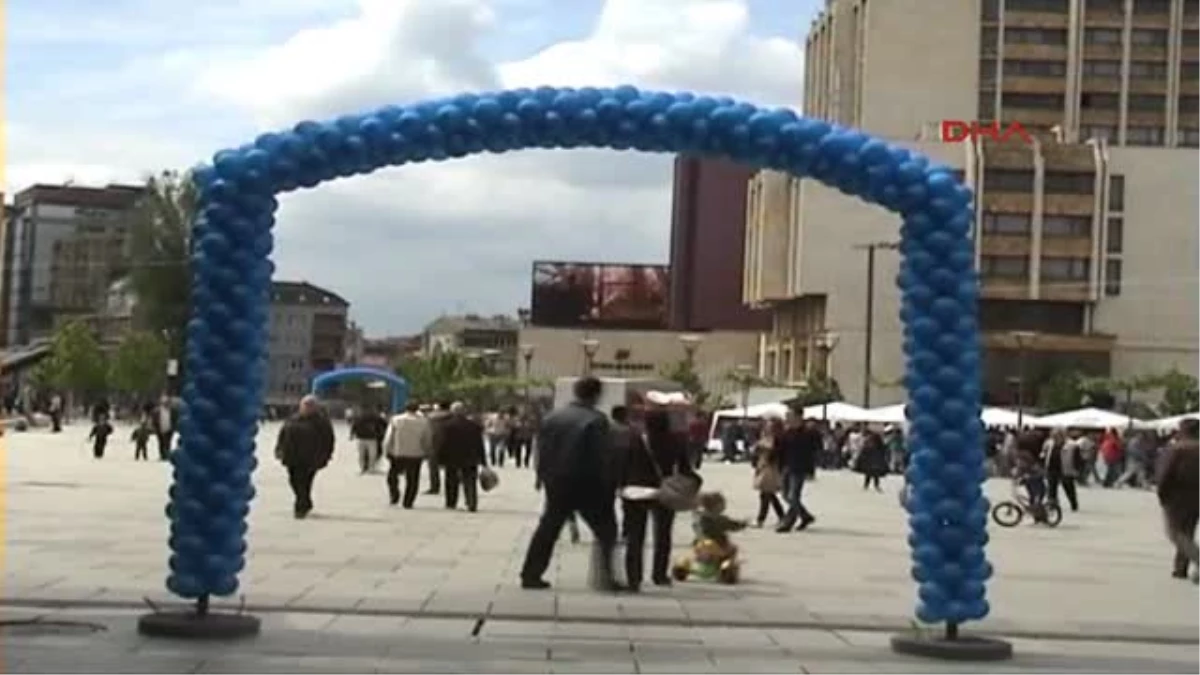 Kosova\'da 9 Mayıs AB Günü Çeşitli Etkinliklerle Kutlandı