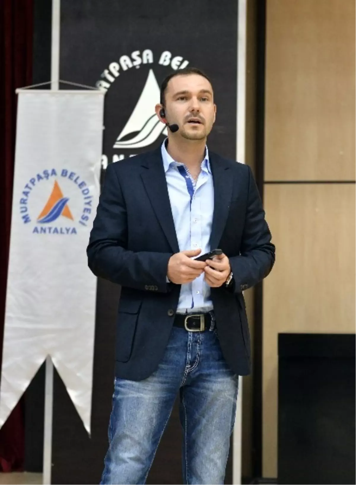 Muratpaşa\'dan Bilinçli Spor Konferansı