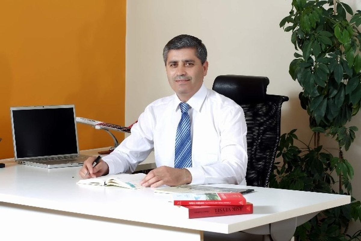 Suşehri Belediye Başkanı Yüksel\'den Anneler Günü Mesajı