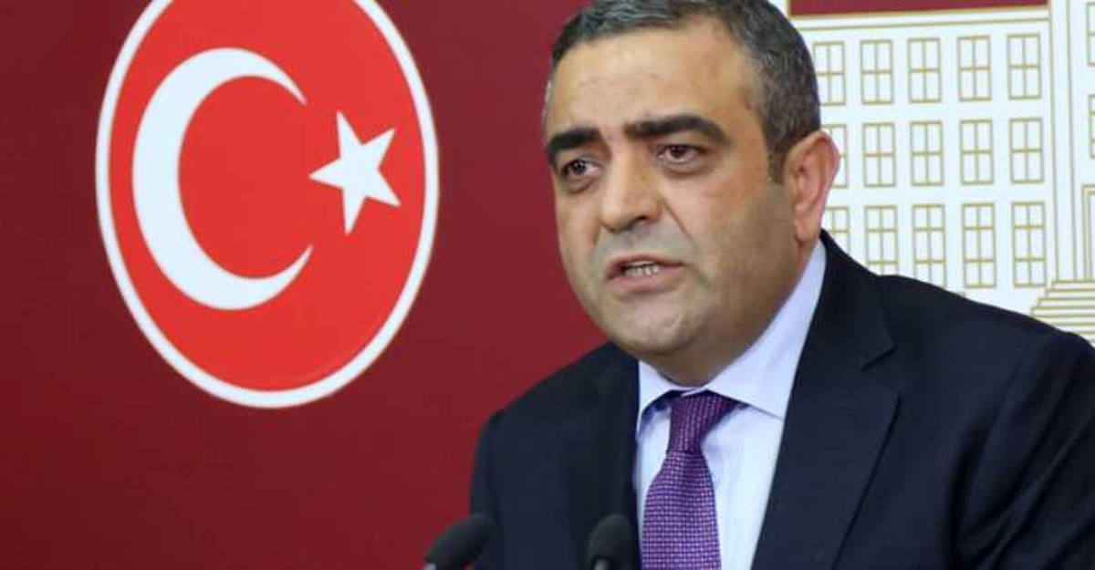 Tanrıkulu, Davutoğlu\'na Erdoğan\'ın Oğlunun Gemilerini Sordu