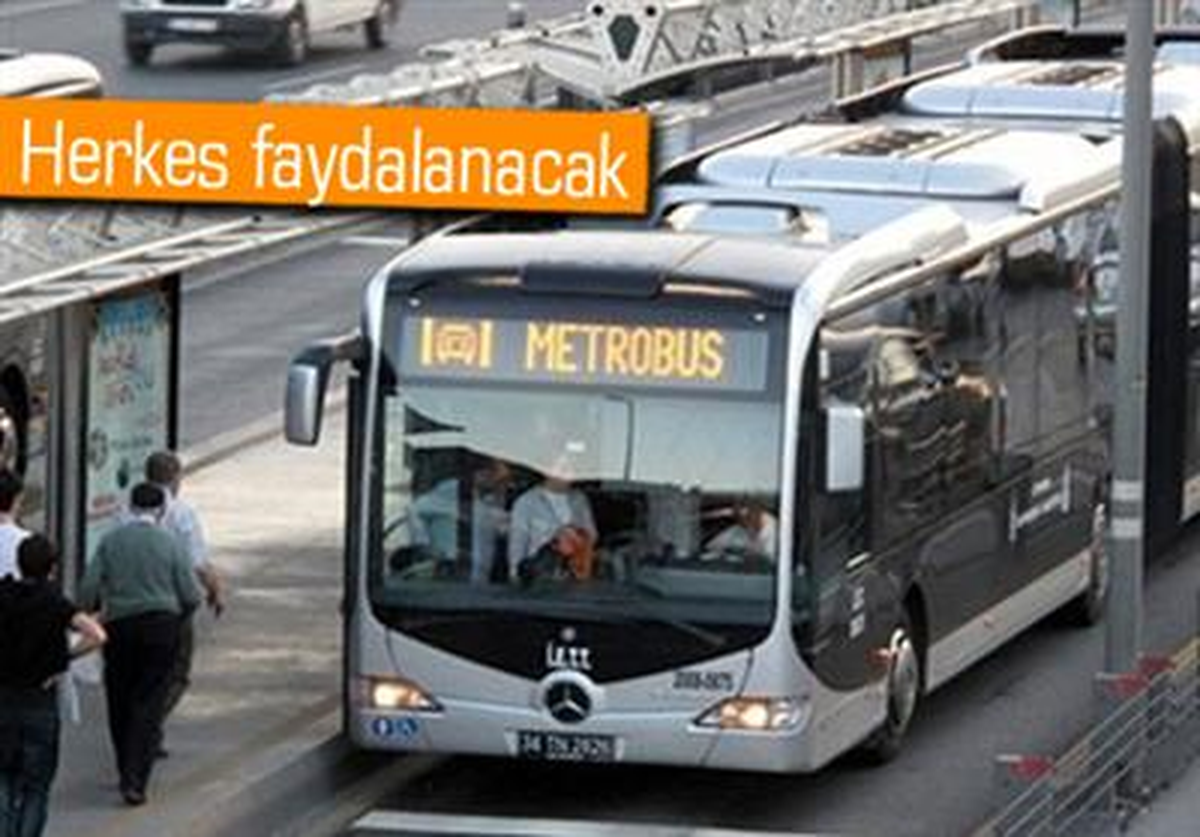 Metrobüste Ücretsiz İnternet Devri Resmen Başladı