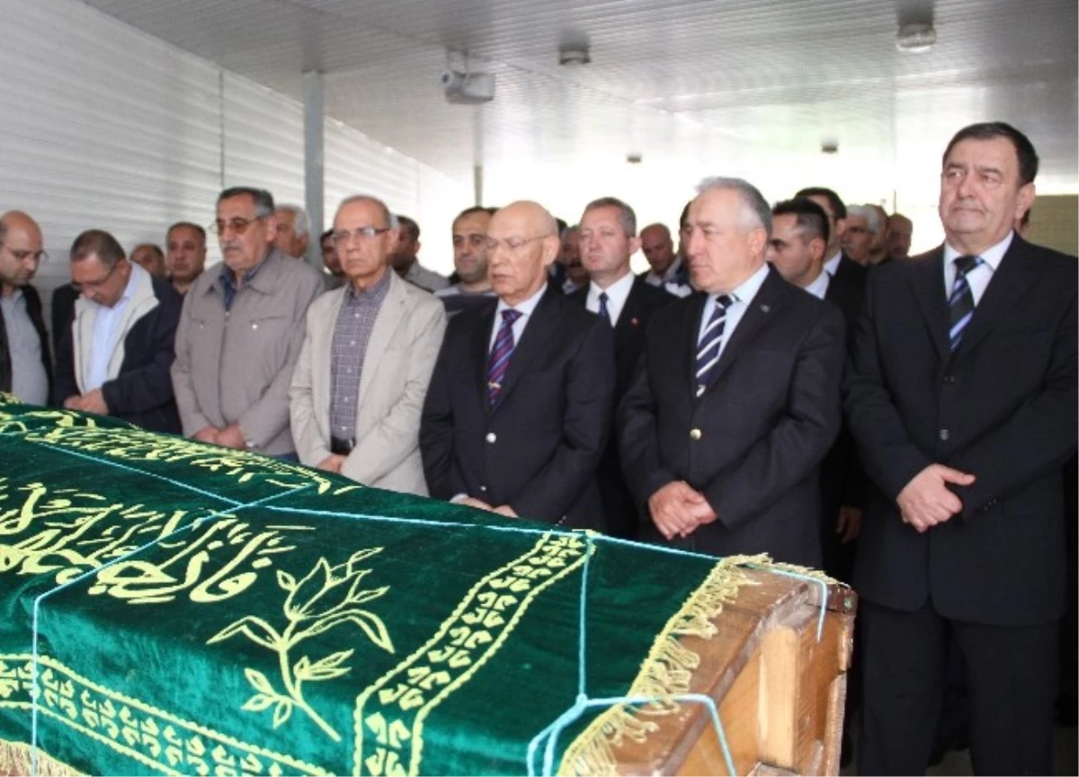 Orgeneral Türkeri, Eniştesinin Cenaze Törenine Katıldı