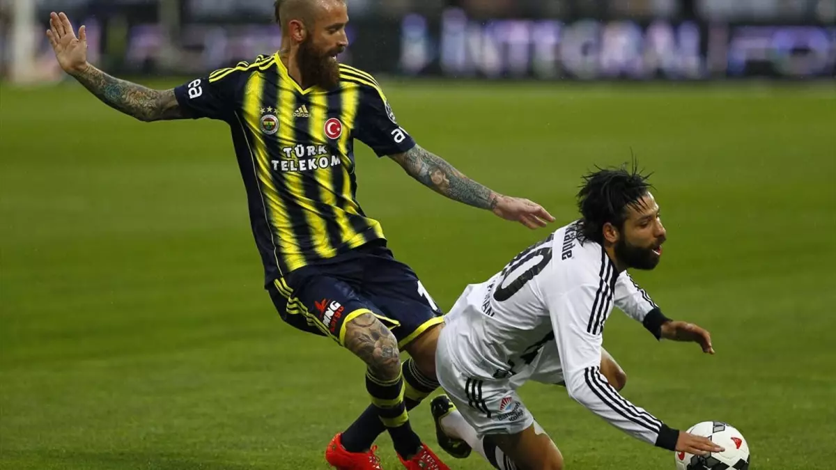 Raul Meireles Uzun Bir Aradan Sonra Golle Tanıştı