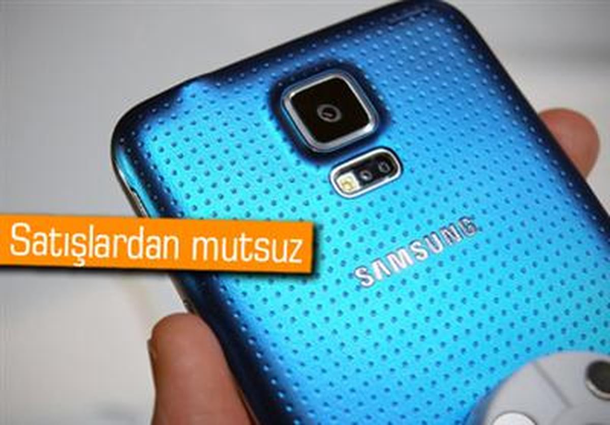 Samsung, Galaxy S5 Satışlarından Memnun Değil