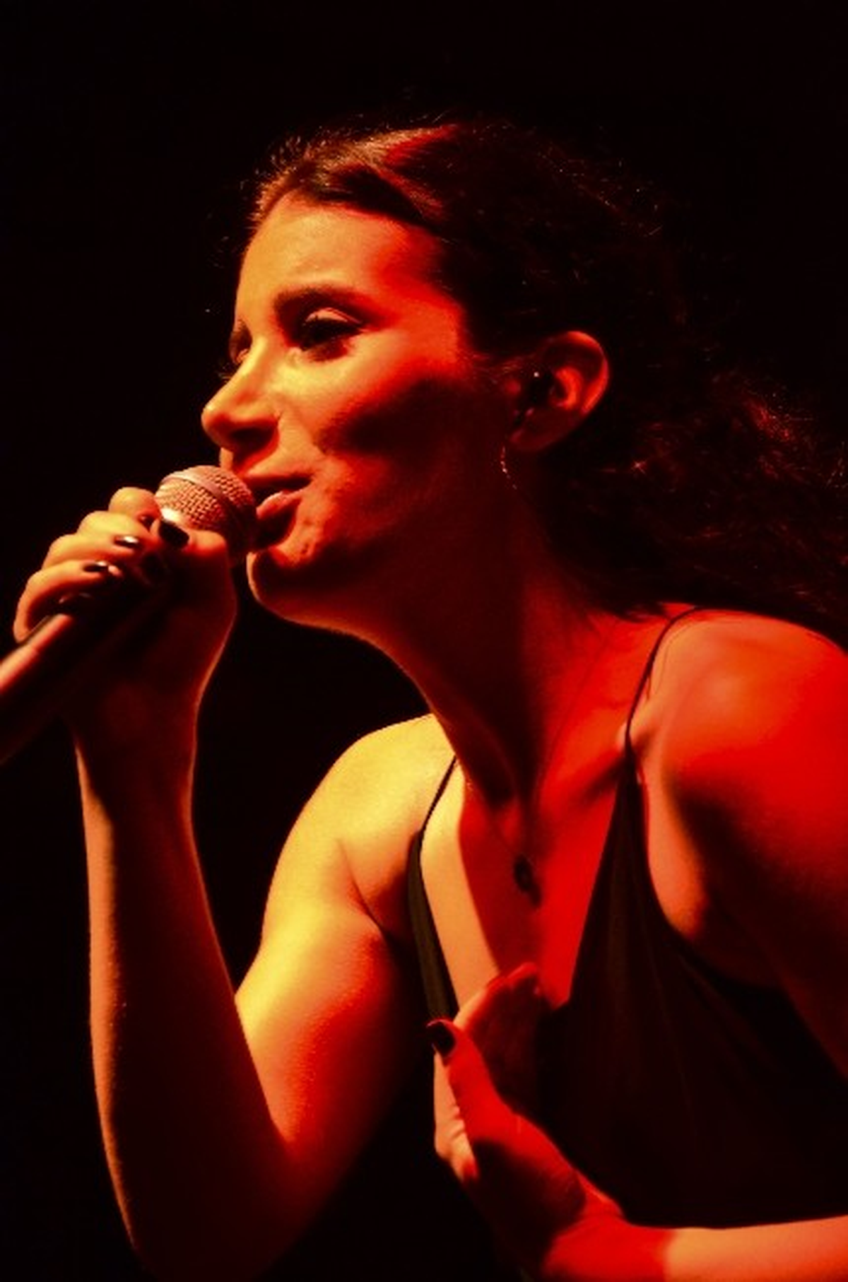 Üniversiteli Gençler İrem Derici ile Coştu