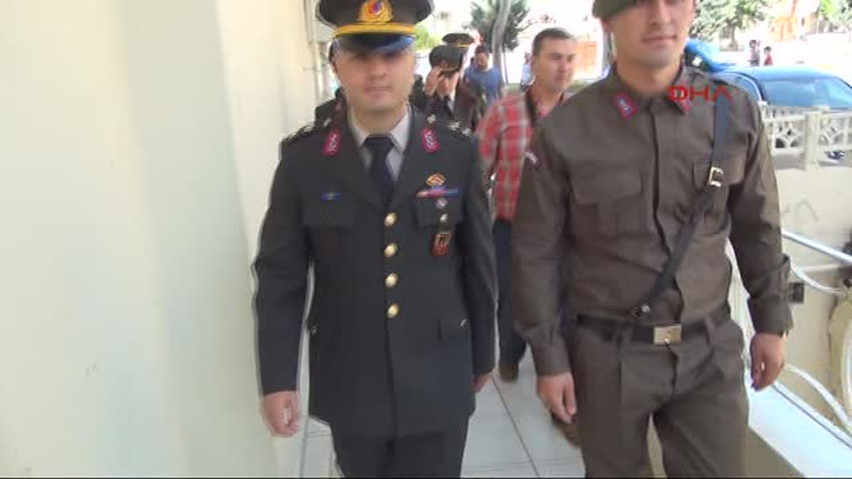 Askerden Anneler Günü Süprizi