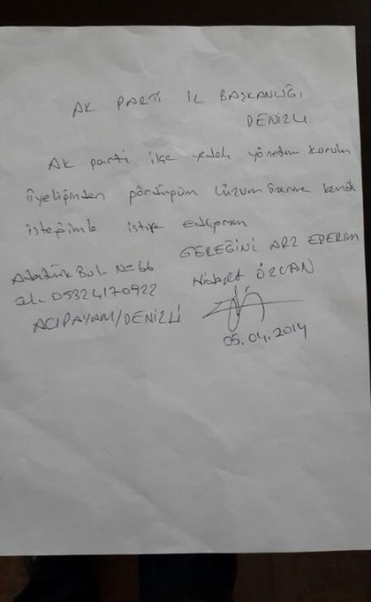 AK Parti Acıpayam İlçe Yönetim Kurulu Üyeleri İstifa Etti