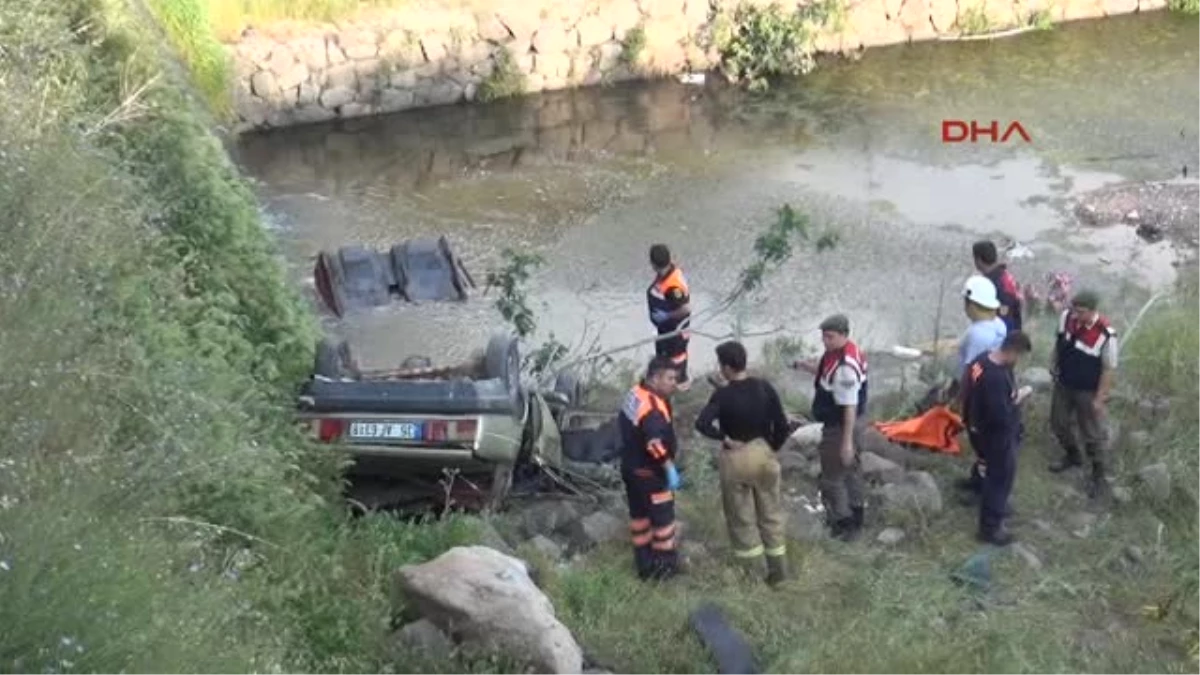 İzmir Anneler Gününde Feci Kaza: 1 Ölü, 3 Yaralı