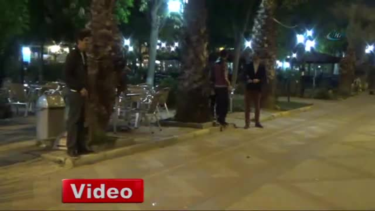 Keman ve Havai Fişek Eşliğinde Evlilik Teklifi