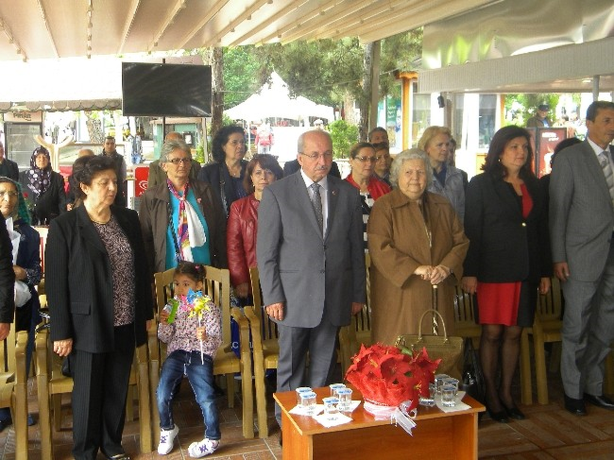 Tekirdağ\'da Anneler Günü Törenle Kutlandı