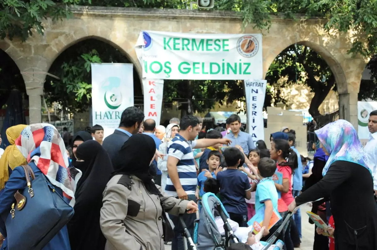 Türk ve Suriyeli Öğrenciler Yararına Kermes