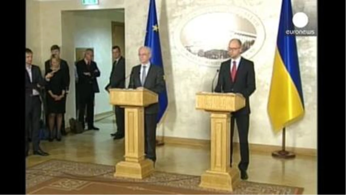 AB Konsey Başkanı Rompuy\'dan Kiev Yönetimine Tam Destek