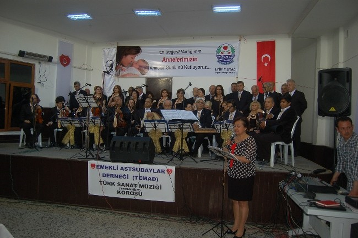 Anneler Gününe Özel Türk Sanat Müziği Konseri